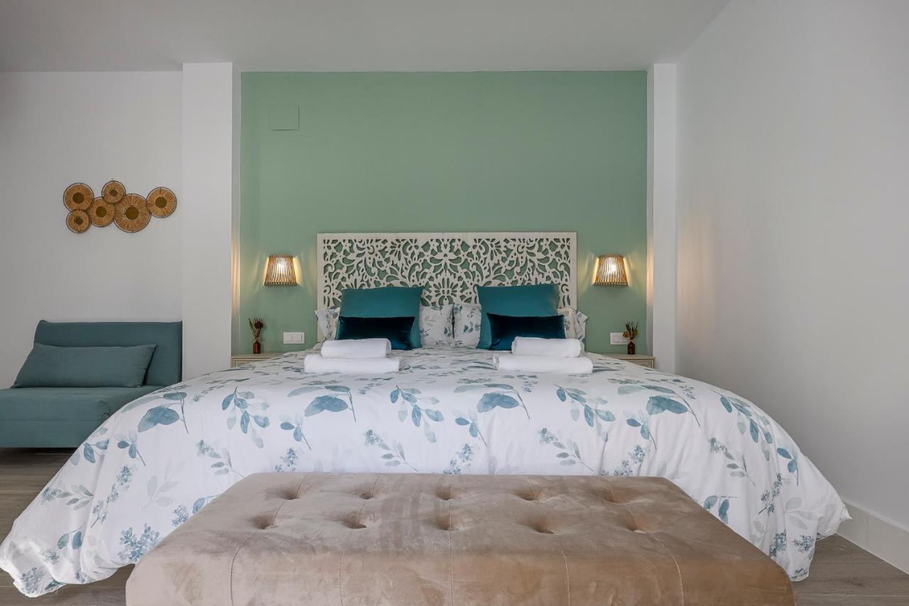 Family Home Suits Encantos De Sevilla מראה חיצוני תמונה